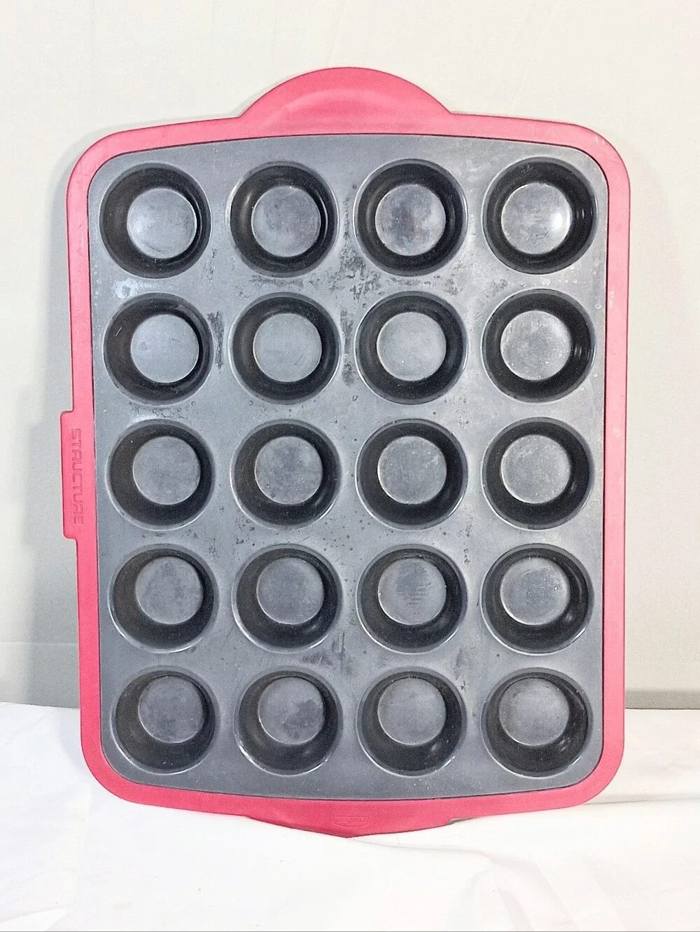 Trudeau 20 Mini Muffin Silicone Baking Tray